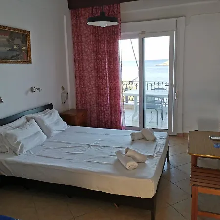 Tasos Aparthotel 3*