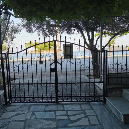 Tasos Hotel de apartamente Néa Péramos