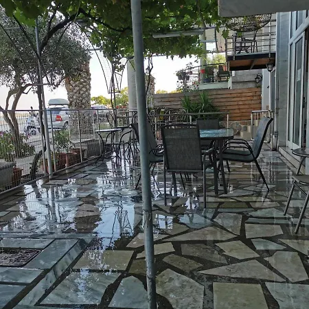 Tasos