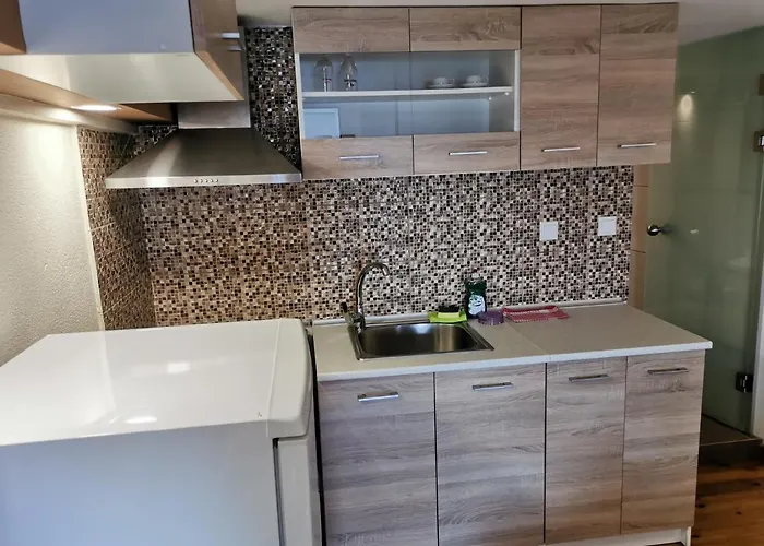 Tasos 3* Néa Péramos